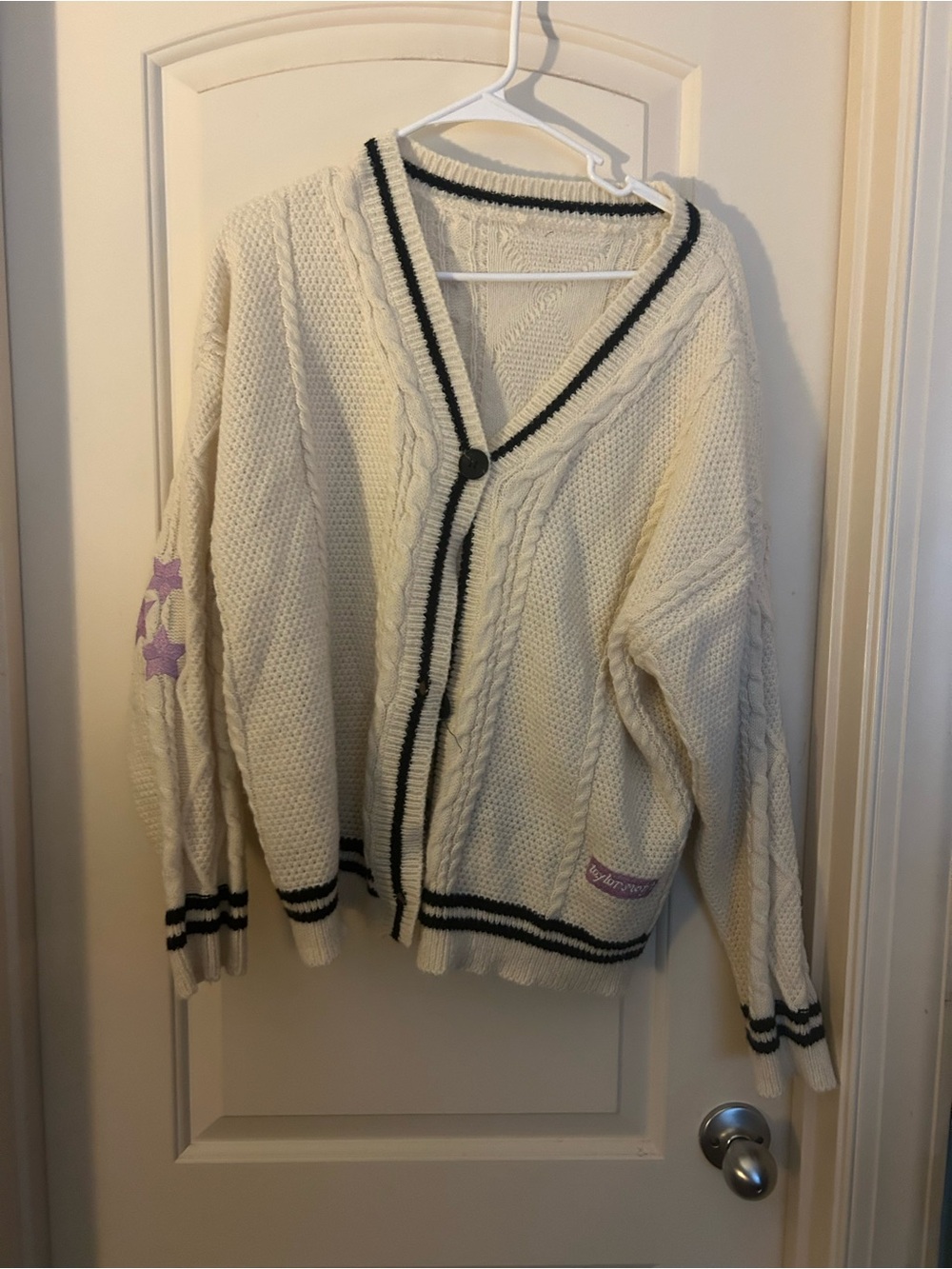 Unofficial Taylor Swift cardigan no size tag believed to be a large